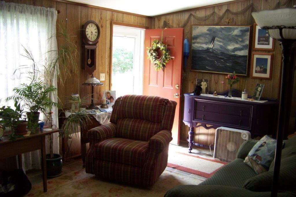 393 Sanborn Road West Newfield, ME 04095 - Photo 16 of 24 Living room