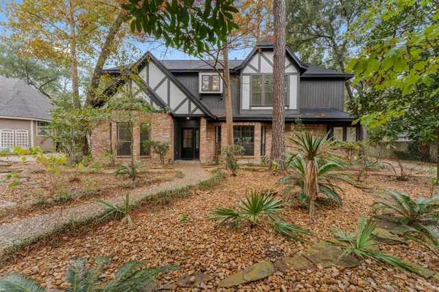 $4,500 | 6 Thornhedge Court, The Woodlands, TX 77381