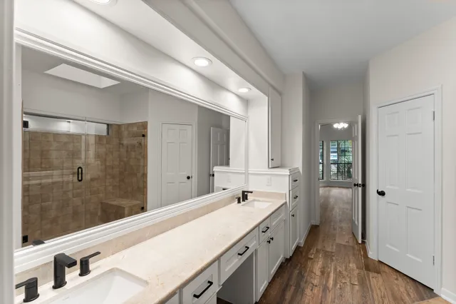 $4,500 | 6 Thornhedge Court, The Woodlands, TX 77381