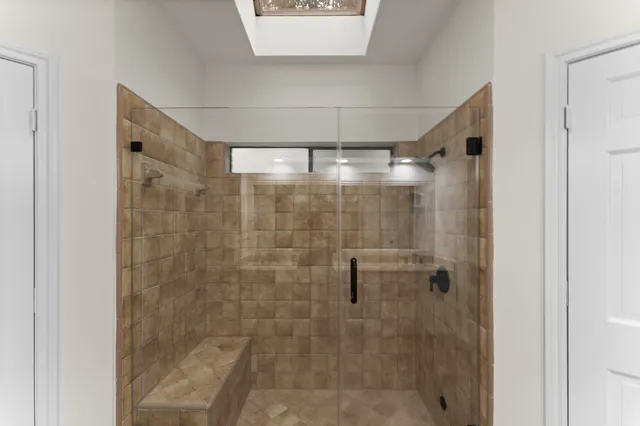 $4,500 | 6 Thornhedge Court, The Woodlands, TX 77381