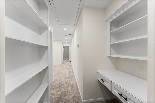 $4,500 | 6 Thornhedge Court, The Woodlands, TX 77381