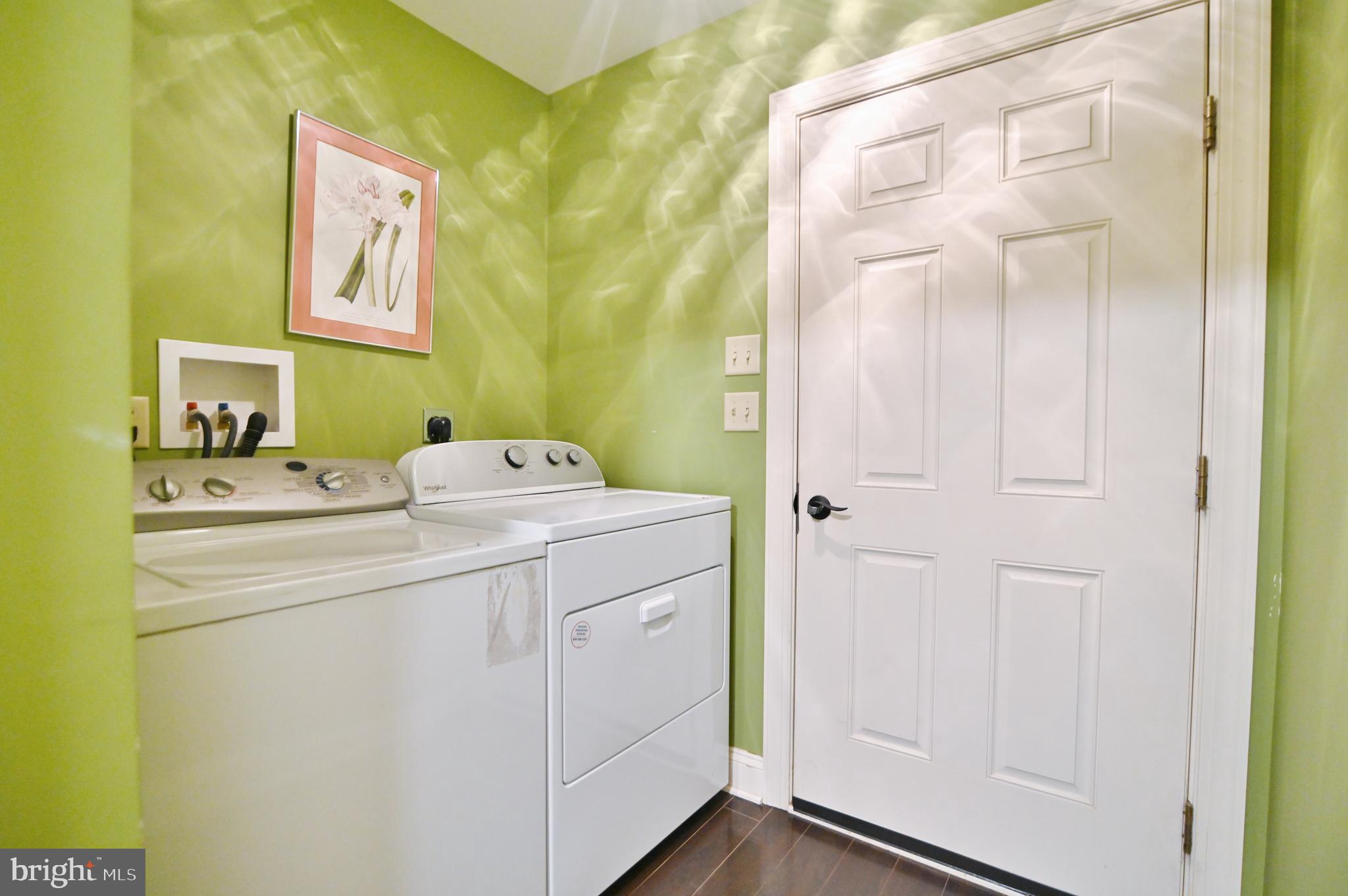 522 Orchard Road Mount Jackson, VA 22842 - Photo 26 of 65 ROOM NEXT TO GARAGE-LAUNDRY