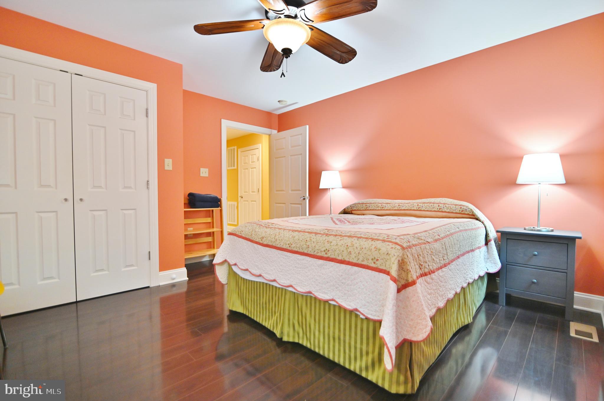 522 Orchard Road Mount Jackson, VA 22842 - Photo 38 of 65 GUEST BEDROOM