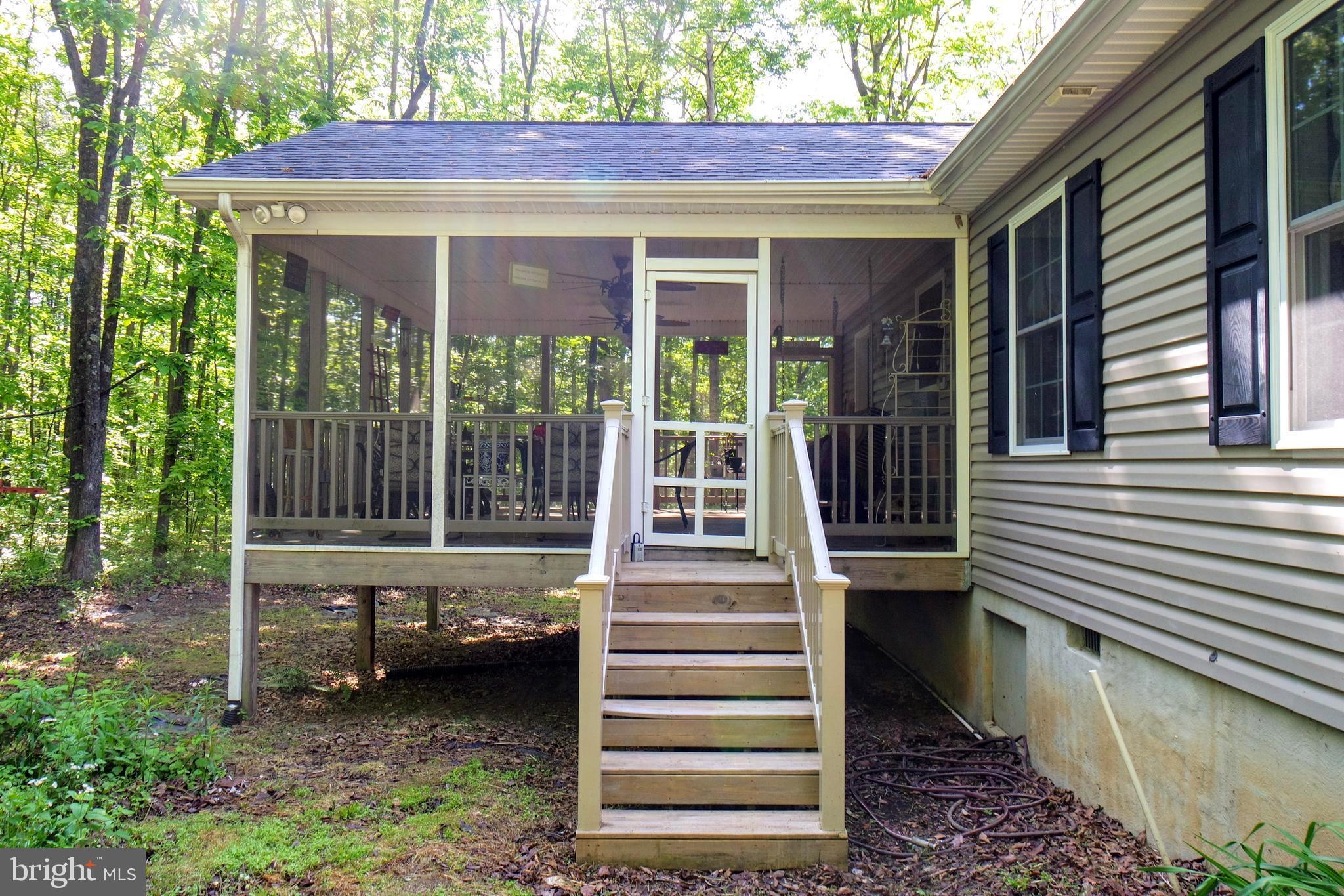 522 Orchard Road Mount Jackson, VA 22842 - Photo 62 of 65 Porch Screened In