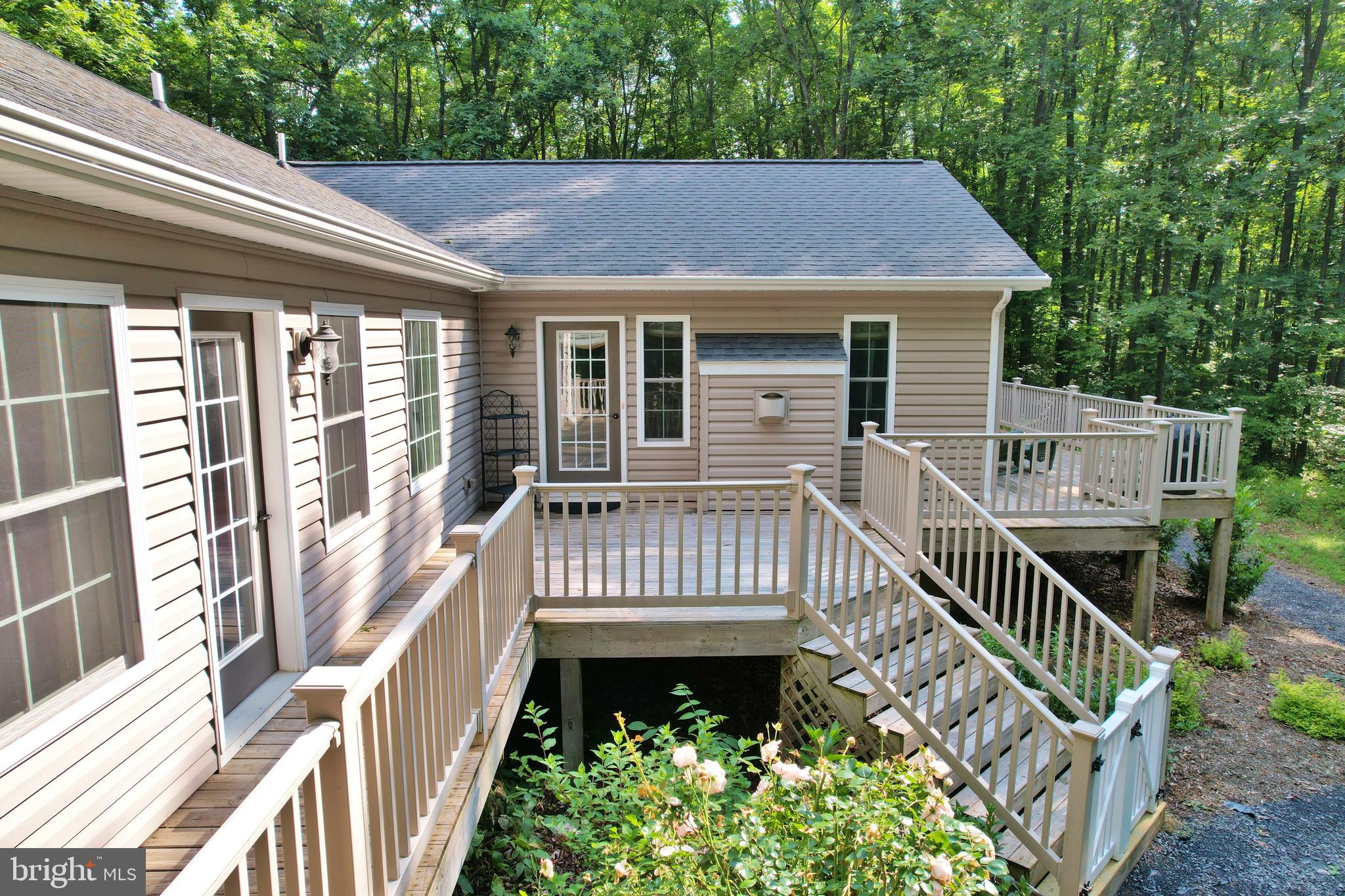 522 Orchard Road Mount Jackson, VA 22842 - Photo 10 of 65 PLENTY OF DECKS