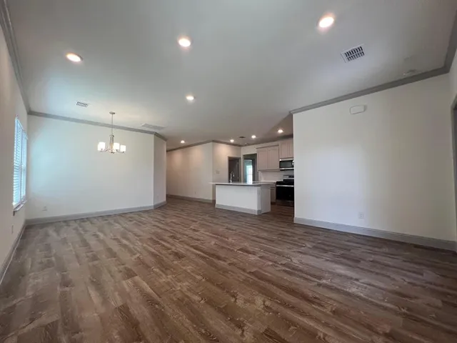 $2,450 | 490 Oak Crk Drive, Lavon, TX 75166