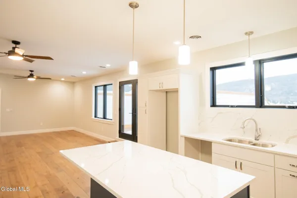 $1,849,000 | 1 Kurosaka Lane, Unit E, Lake George, NY 12845