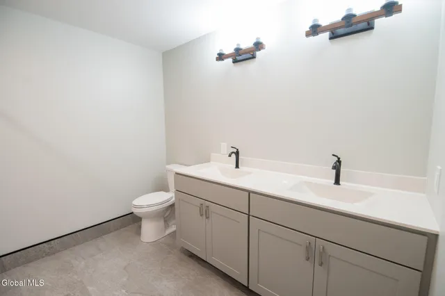 $1,849,000 | 1 Kurosaka Lane, Unit E, Lake George, NY 12845