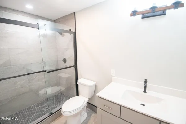 $1,849,000 | 1 Kurosaka Lane, Unit E, Lake George, NY 12845