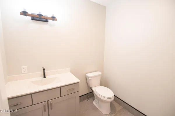 $1,849,000 | 1 Kurosaka Lane, Unit E, Lake George, NY 12845