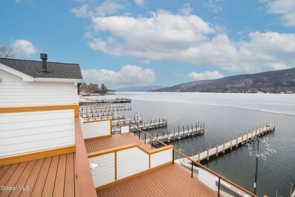 $1,849,000 | 1 Kurosaka Lane, Unit E, Lake George, NY 12845