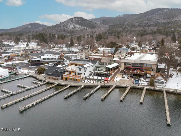 $1,849,000 | 1 Kurosaka Lane, Unit E, Lake George, NY 12845