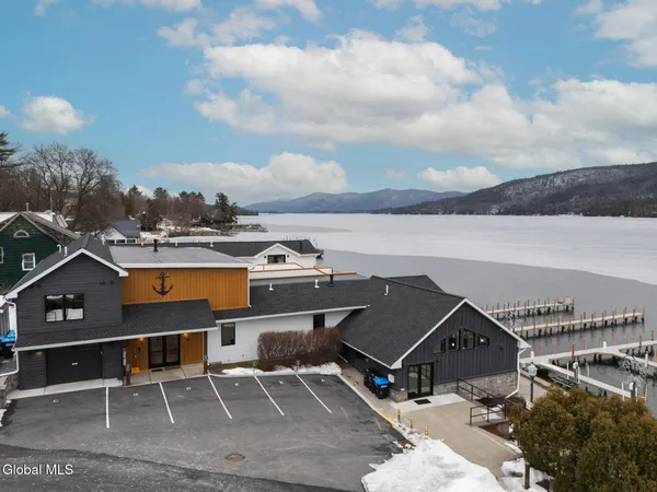 $1,849,000 | 1 Kurosaka Lane, Unit E, Lake George, NY 12845