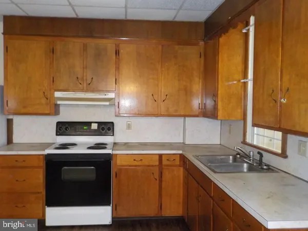 $1,100 | 466 East King Street, Chambersburg, PA 17201