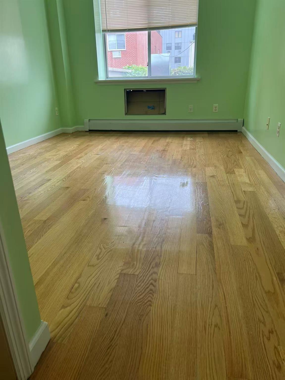 31-53 Linden Place, Unit 2E Queens, NY 11354 - Photo 4 of 7 a view of room