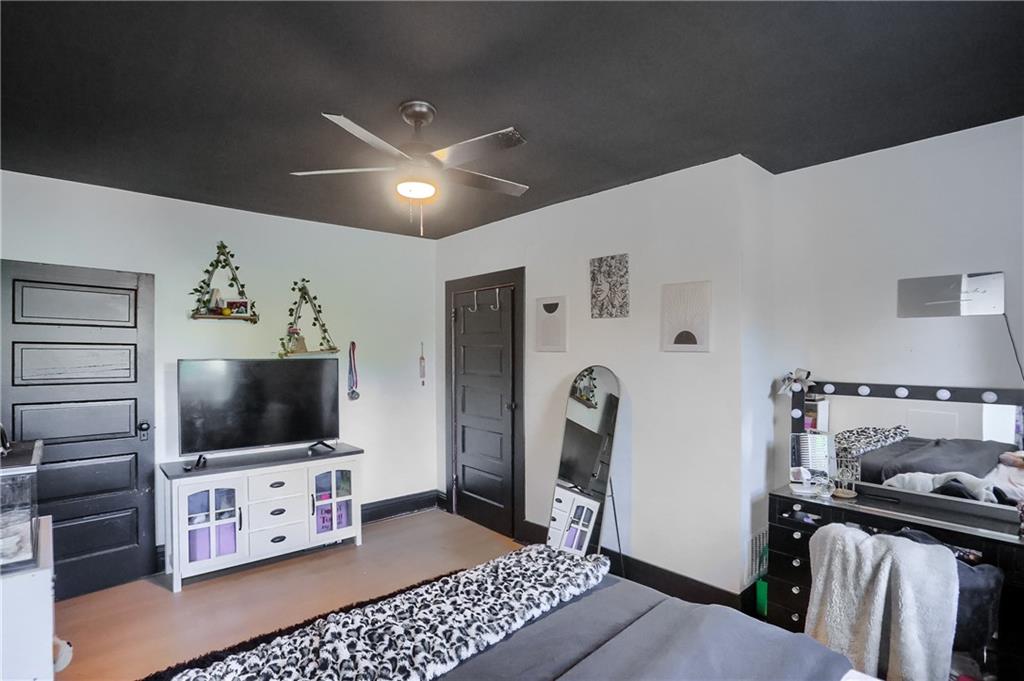 240 Mathilda Street Pittsburgh, PA 15209 - Photo 28 of 36