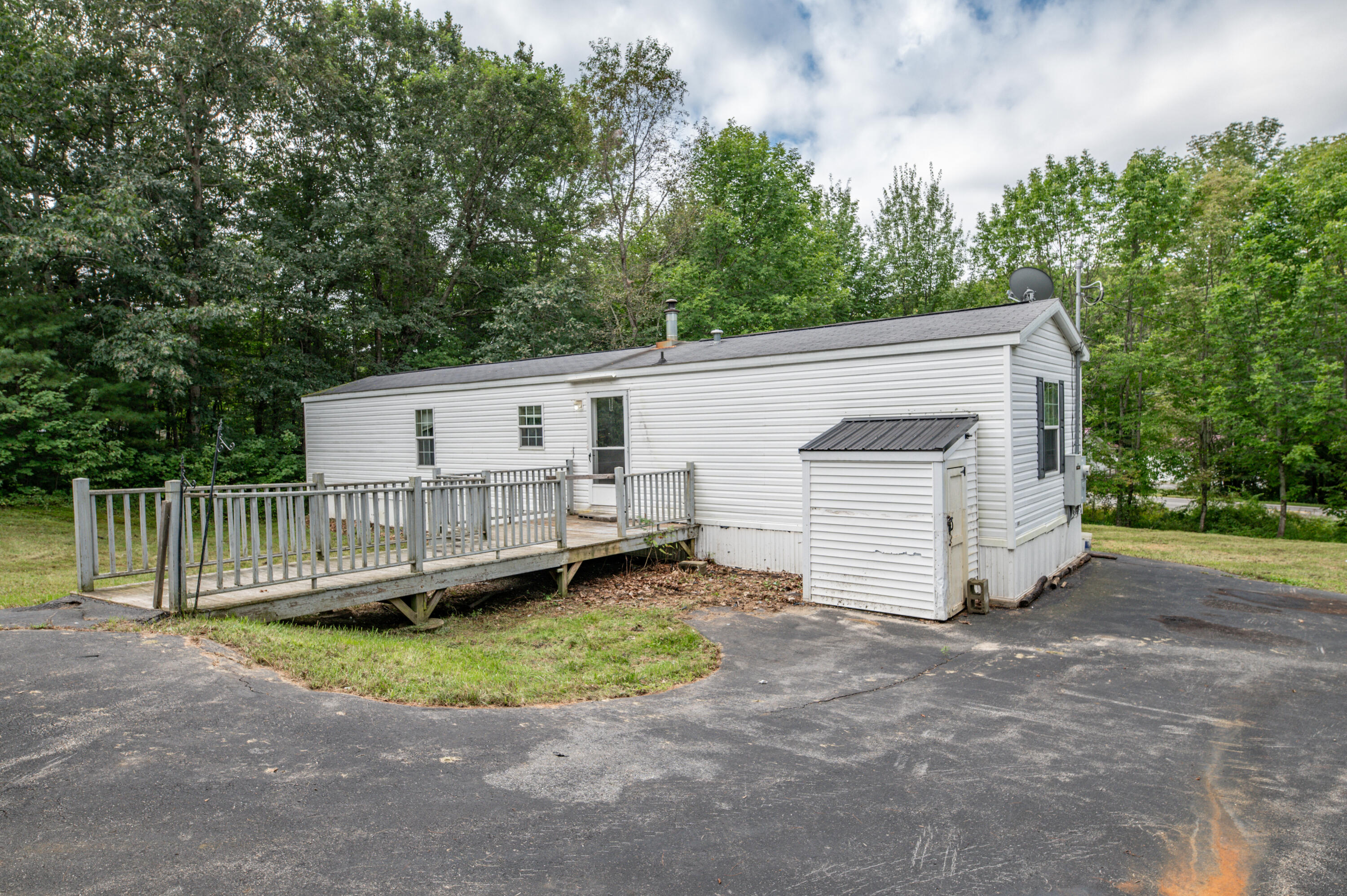 688 Wiscasset Road Pittston, ME 04345 - Photo 32 of 36 Exterior6