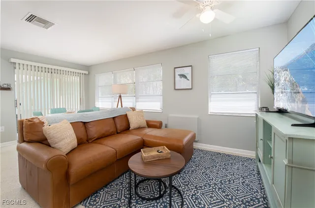 $575,000 | 620 Southeast 47th Street, Unit 14, Cape Coral, FL 33904