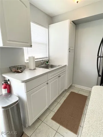 $575,000 | 620 Southeast 47th Street, Unit 14, Cape Coral, FL 33904