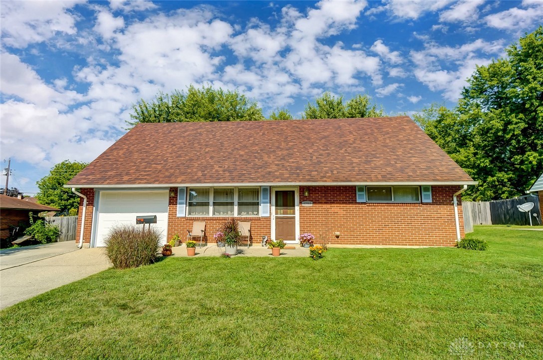 5753 Beth Road Huber Heights, OH 45424 - Photo 1 of 38 Gallery Image 1