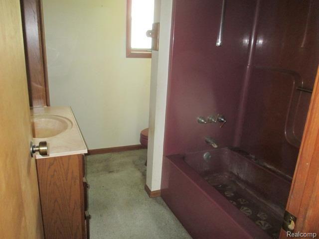 3766 Hunt Road Lapeer, MI 48446 - Photo 12 of 20 IMG_0012.jpg