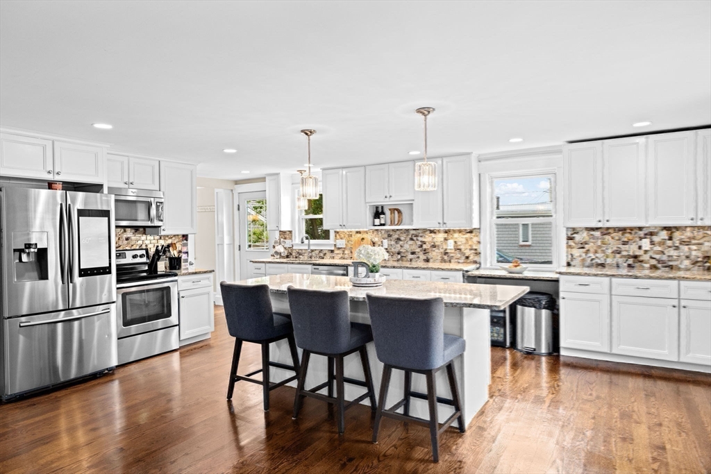 2 6th Street Hull, MA 02045 - Photo 9 of 42
