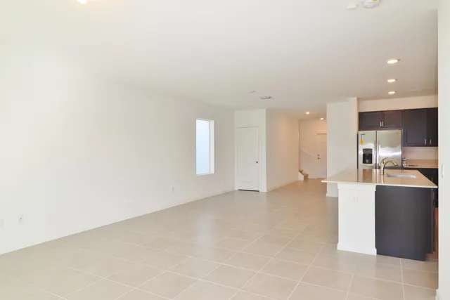 $2,800 | 721 Worlington Lane, Fort Pierce, FL 34947