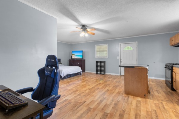 1548 Ridge Road McEwen, TN 37101 - Photo 12 of 22 Gallery Image 12