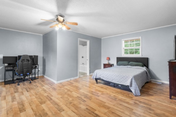 1548 Ridge Road McEwen, TN 37101 - Photo 4 of 22 Gallery Image 4
