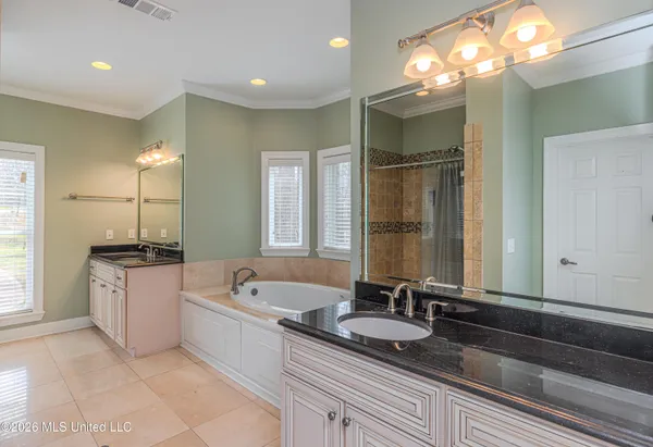 $565,000 | 2 Atlanta Cove, Clinton, MS 39056