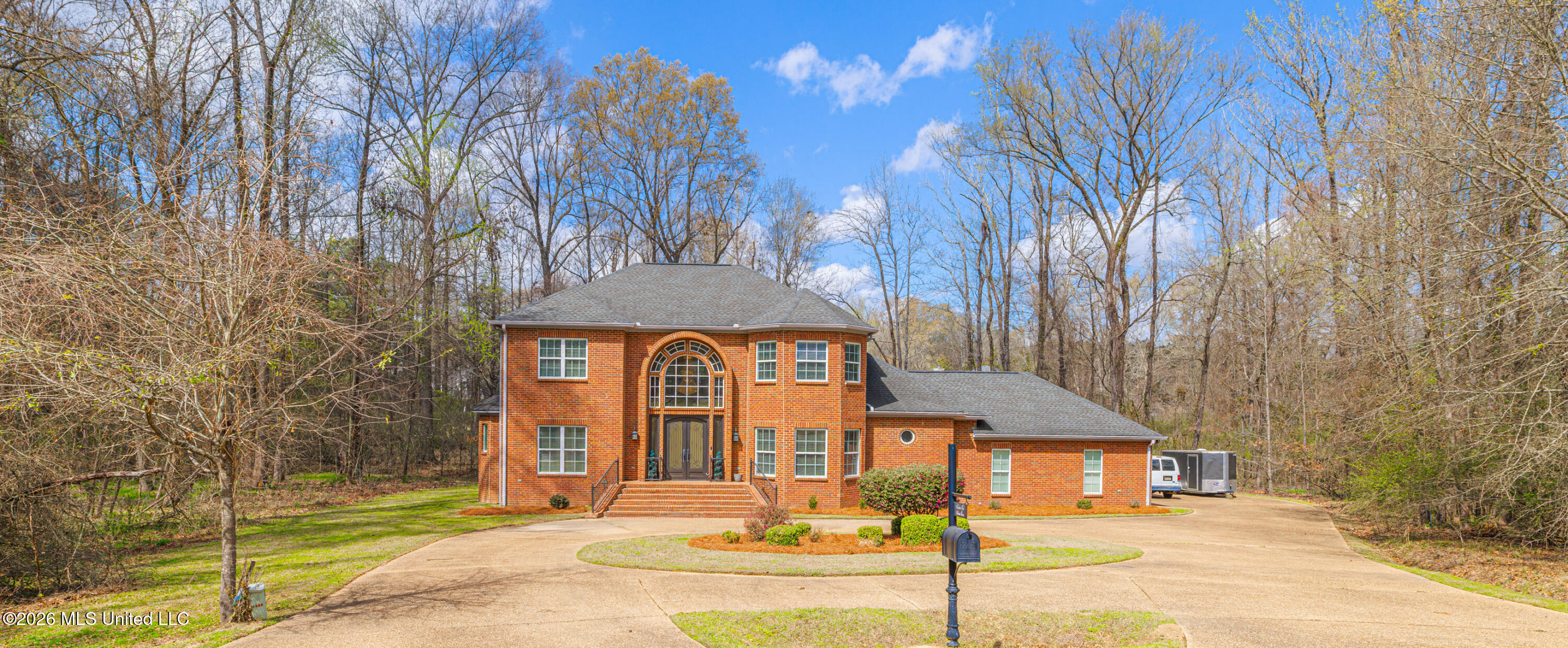 2 Atlanta Cove Clinton, MS 39056 - Photo 2 of 55 Front of House