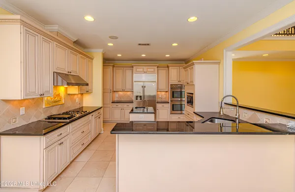 $565,000 | 2 Atlanta Cove, Clinton, MS 39056