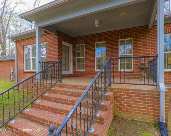 $565,000 | 2 Atlanta Cove, Clinton, MS 39056