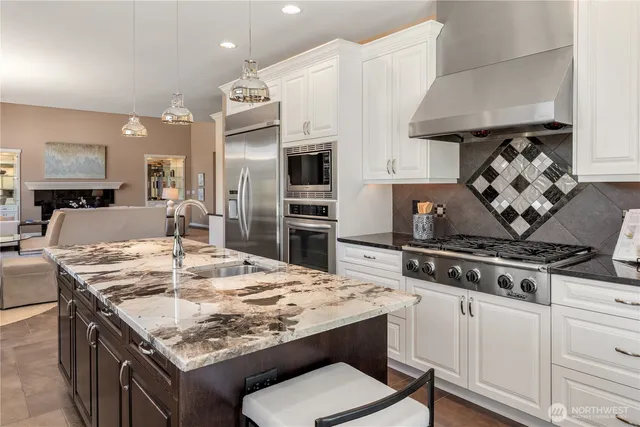 $2,888,000 | 42520 Southeast 149th Place, North Bend, WA 98045