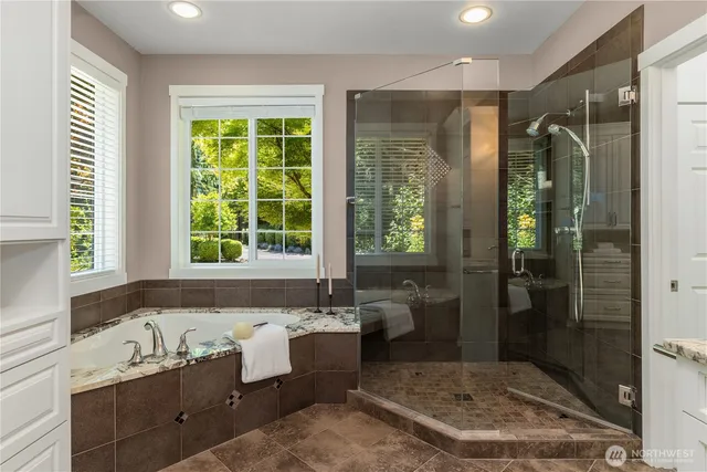 $2,888,000 | 42520 Southeast 149th Place, North Bend, WA 98045