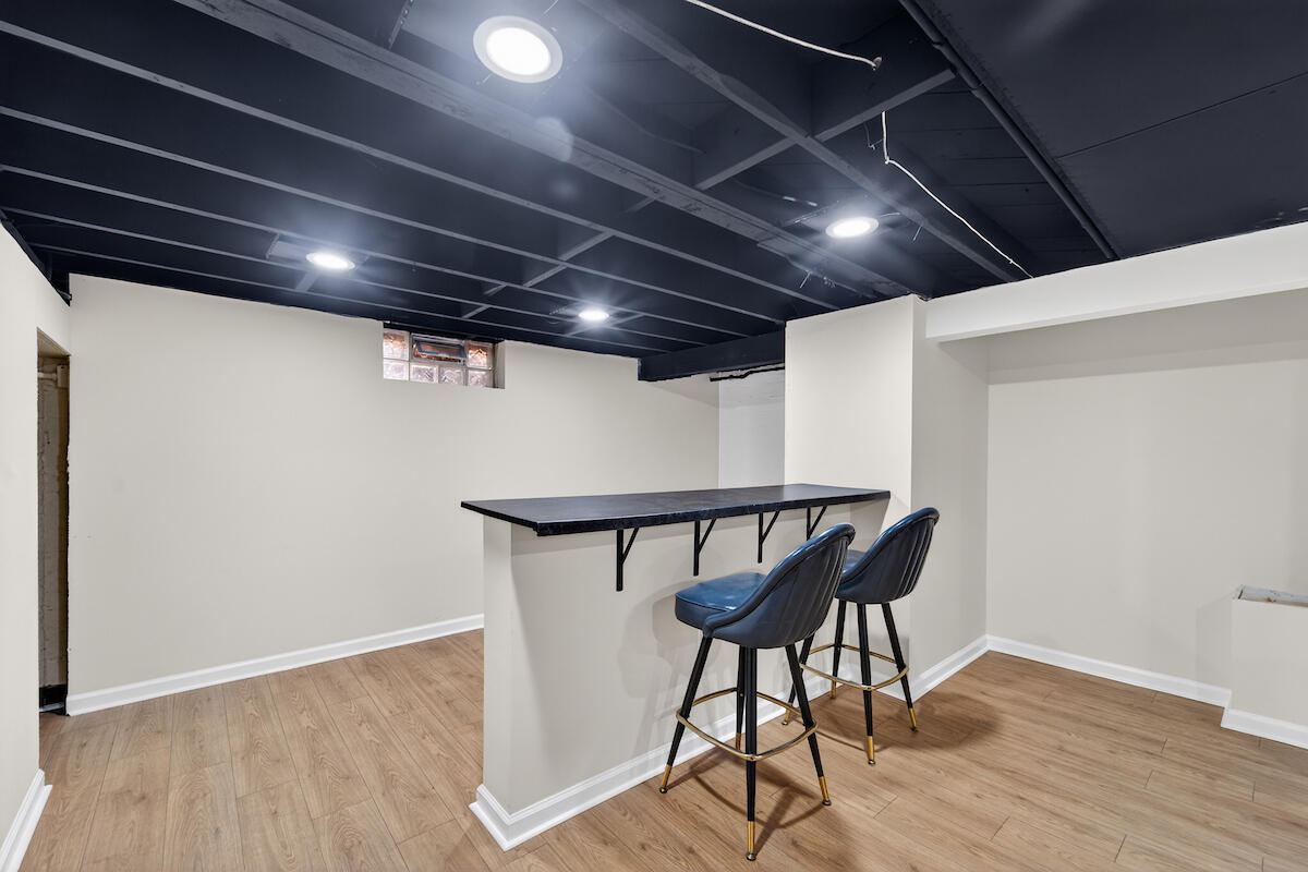 11301 11th Avenue Pleasant Prairie, WI 53158 - Photo 17 of 30 DSC09317