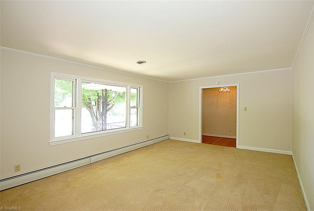 1535 Sandersted Road Southwest Winston-Salem, NC 27103 - Photo 4 of 30 Gallery Image 4