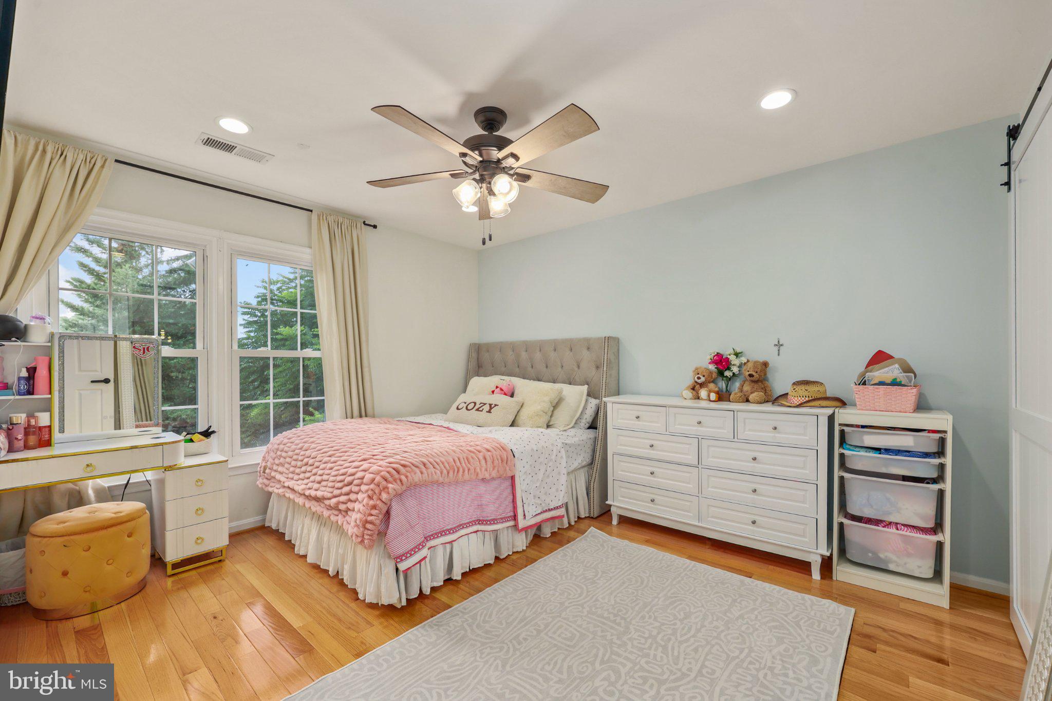 6732 Churchill Road McLean, VA 22101 - Photo 41 of 71 Another spacious bedroom