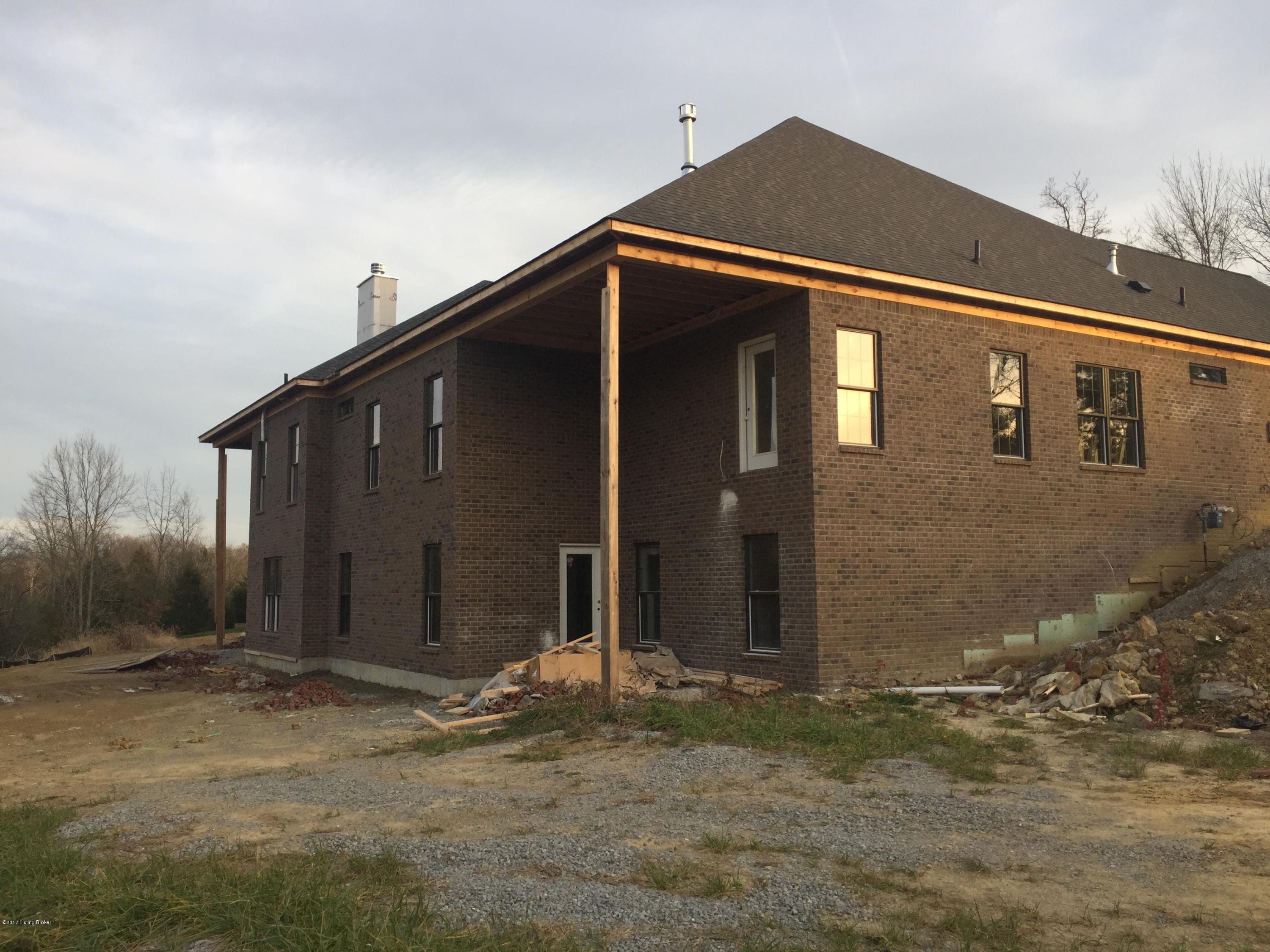 217 Maple Valley Road, Unit 9 Louisville, KY 40245 - Photo 2 of 10 IMG_6077