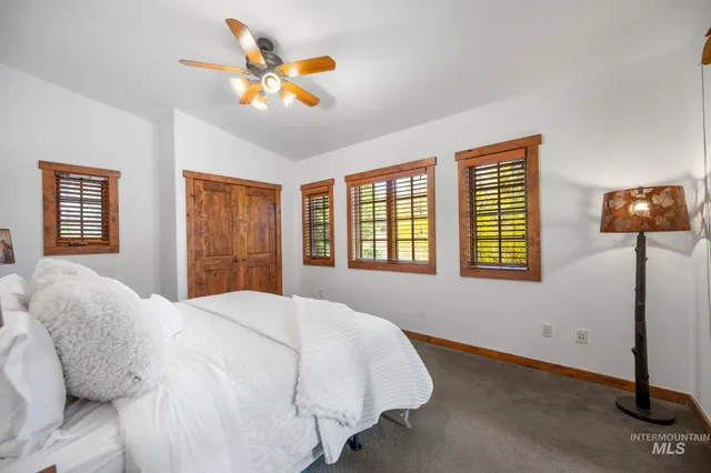 $1,395,000 | 9 Rock Creek Court, Donnelly, ID 83615