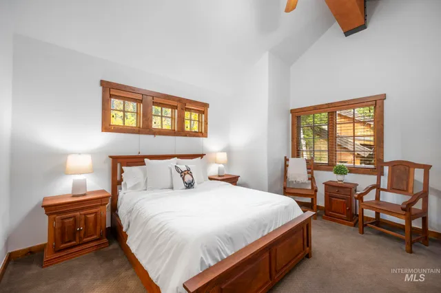 $1,395,000 | 9 Rock Creek Court, Donnelly, ID 83615