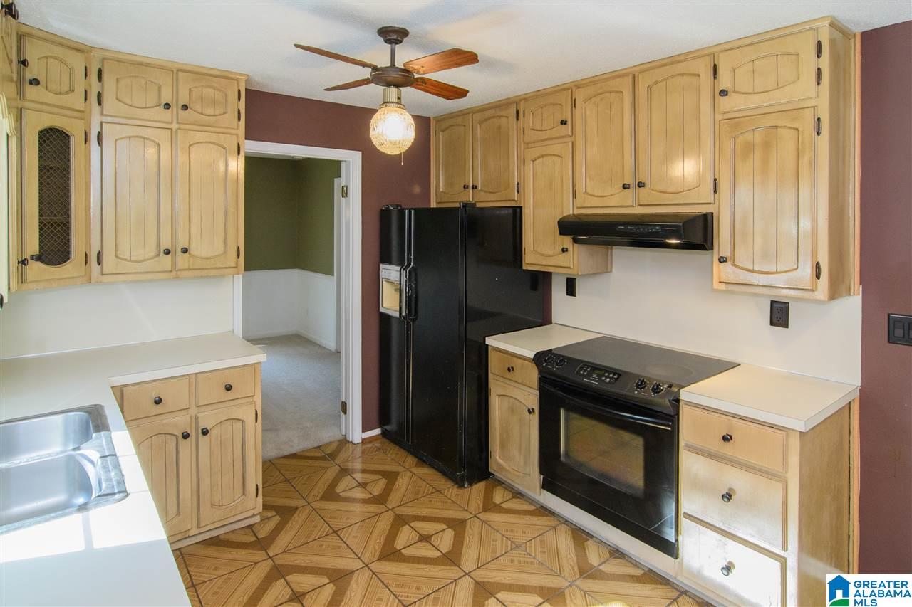 202 Stoneview Trail Birmingham, AL 35210 - Photo 4 of 50