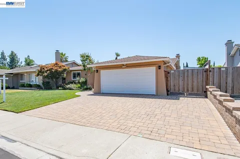 $1,438,000 | 6252 Robin Court, Pleasanton, CA 94588