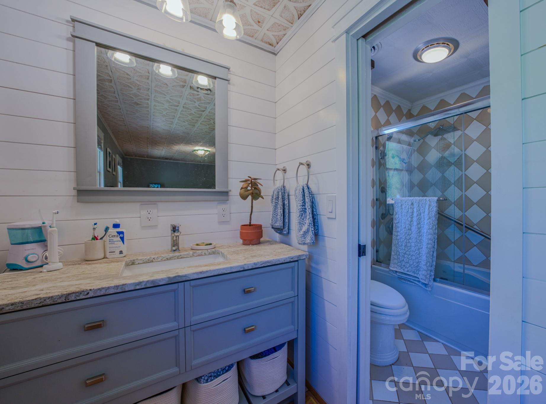 176 Sunny Street Marion, NC 28752 - Photo 28 of 36