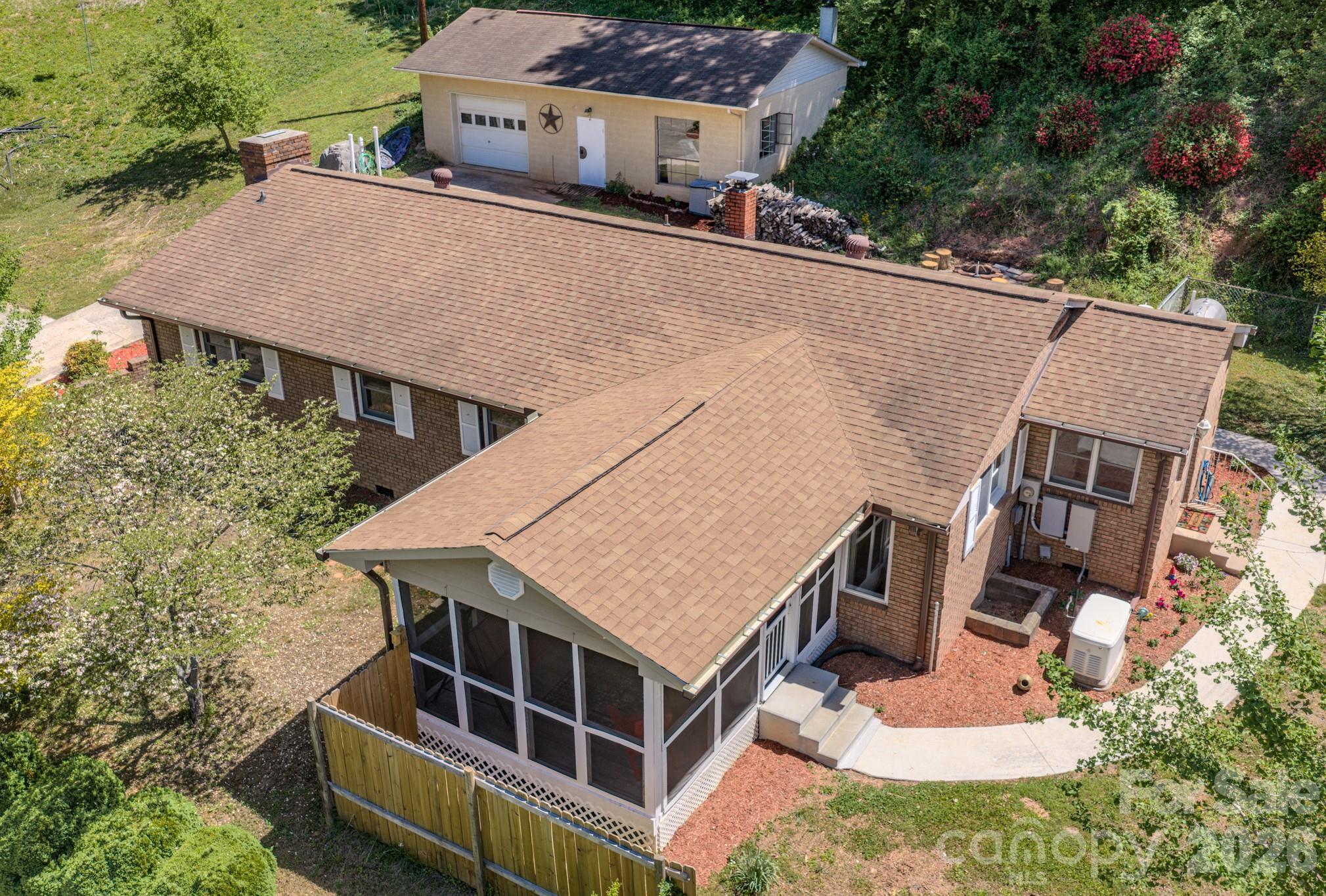 176 Sunny Street Marion, NC 28752 - Photo 6 of 36
