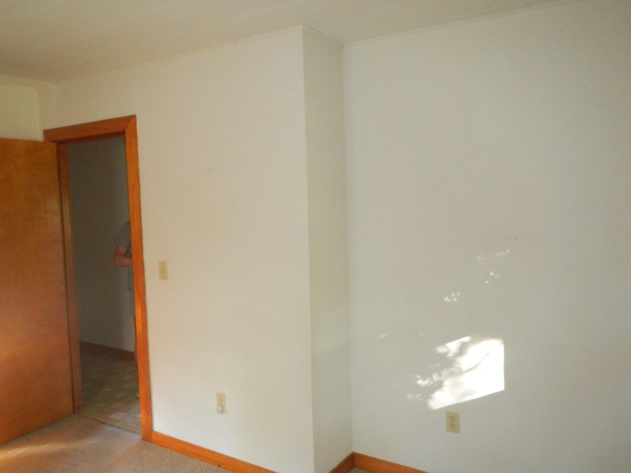 129 Enfield Road Lincoln, ME 04457 - Photo 15 of 20 DSCN9052