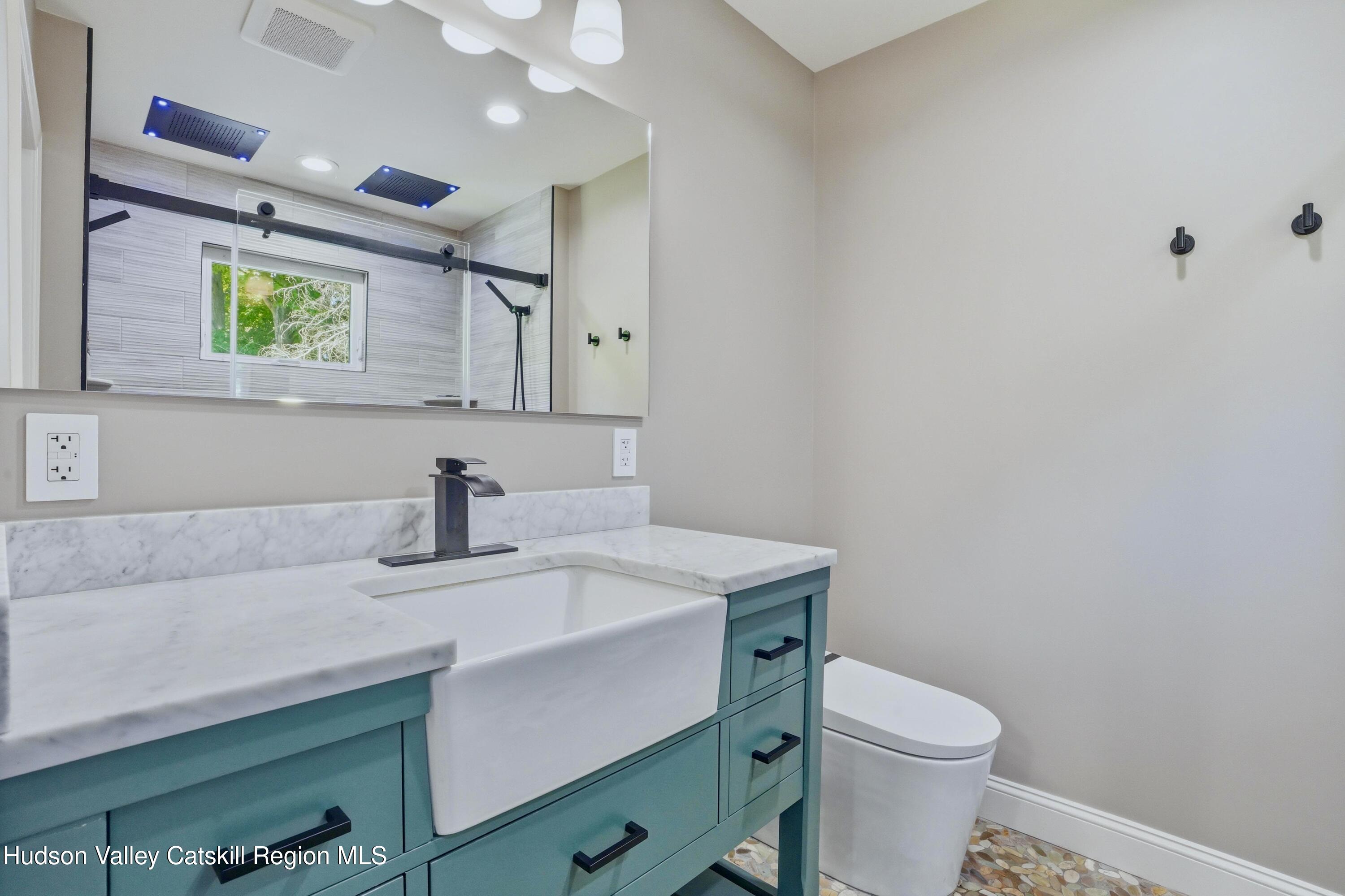 763 Springtown Road Tillson, NY 12486 - Photo 19 of 40 Full bathroom