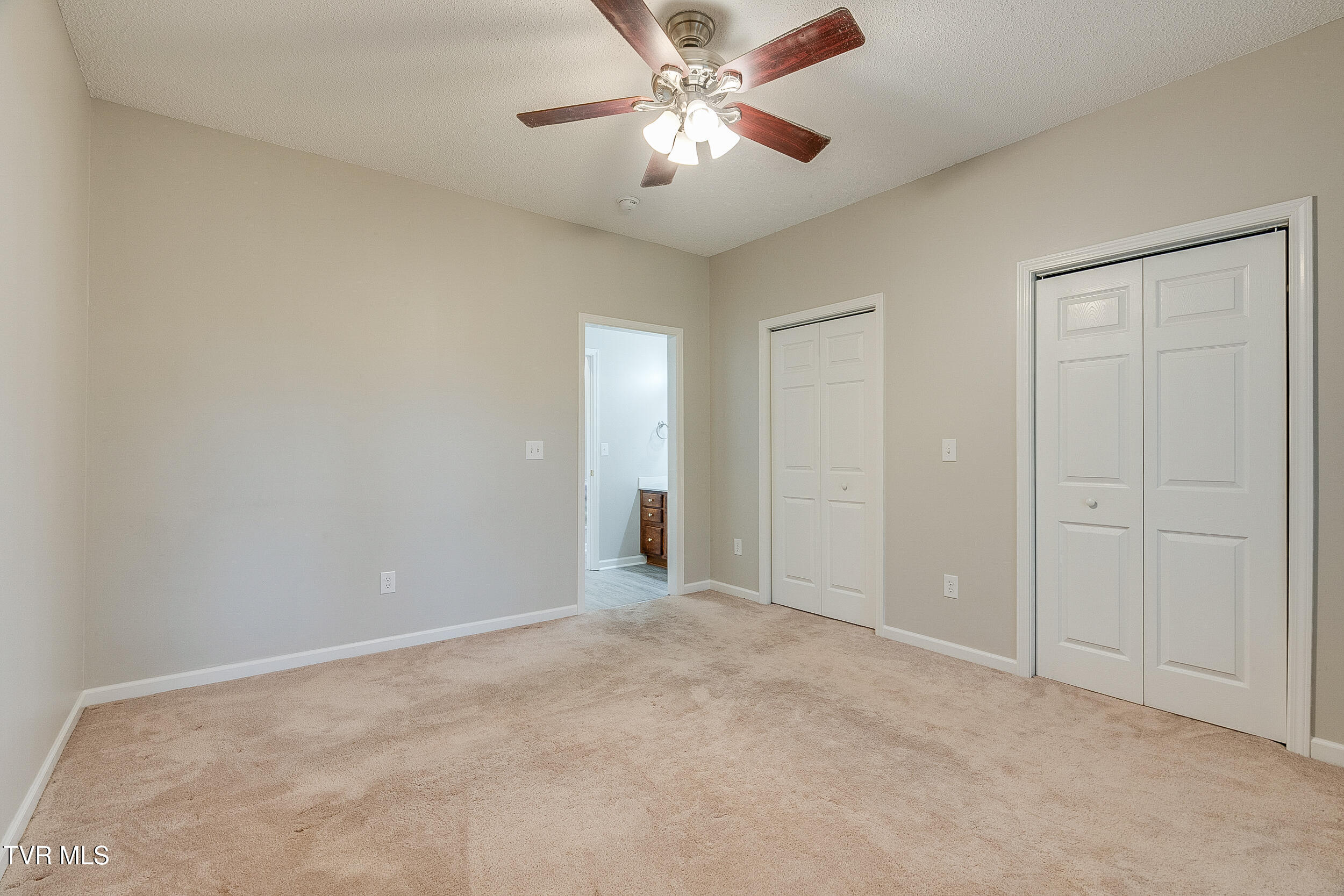 176 South Austin Springs Road, Unit 9 Johnson City, TN 37601 - Photo 22 of 27 1000010251