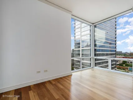 $325,000 | 170 West Polk Street, Unit 1406, Chicago, IL 60605