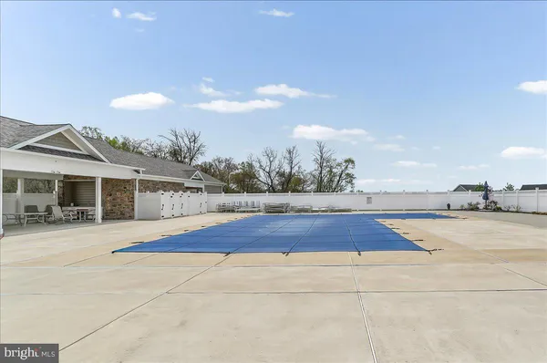 $425,000 | 620 Thomas Penn Dr Grove, West Grove, PA 19390